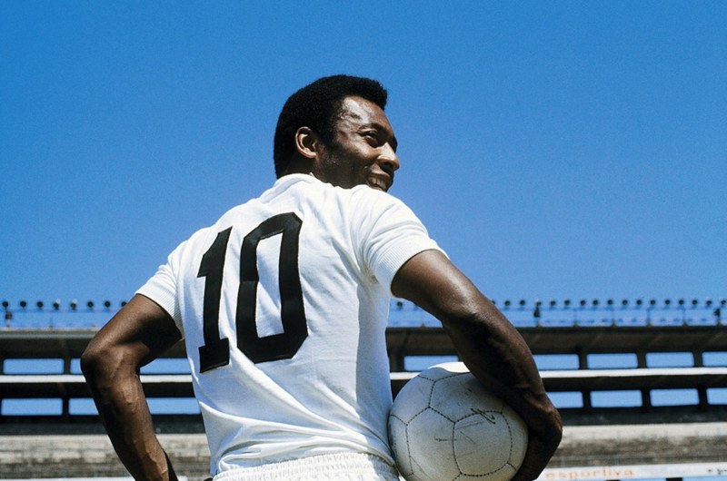 Có nhiều lý do khiến Pele trở thành vua bóng đá