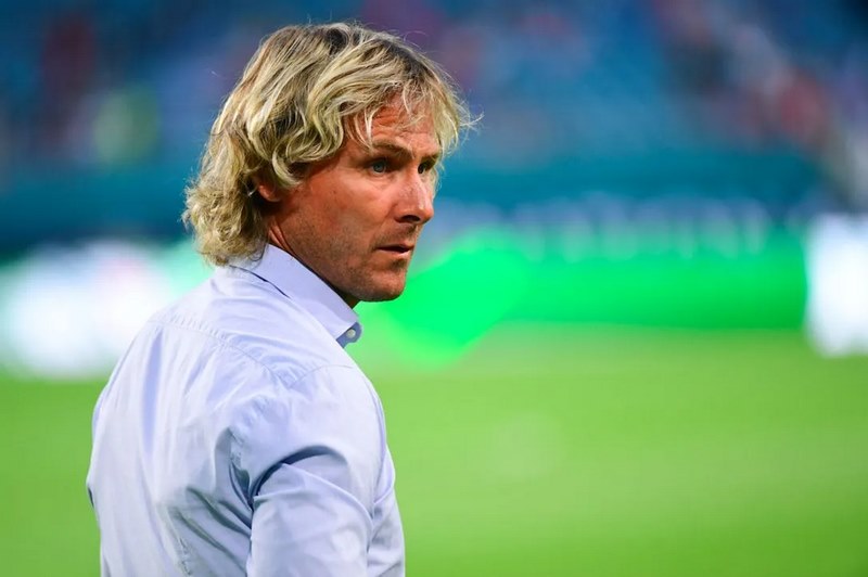 Số áo của Nedved luôn dính liền với số 11 cho đến khi giải nghệ 