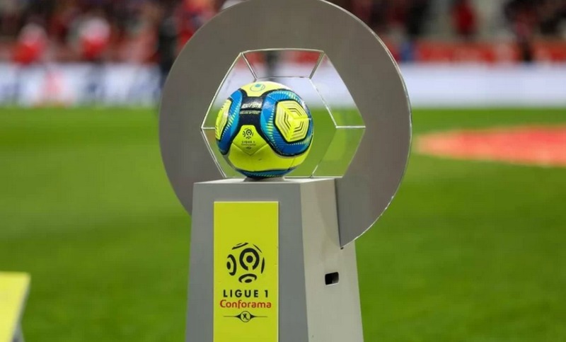 Ligue 1 đáp ứng đầy đủ tiêu chuẩn thi đấu chuyên nghiệp
