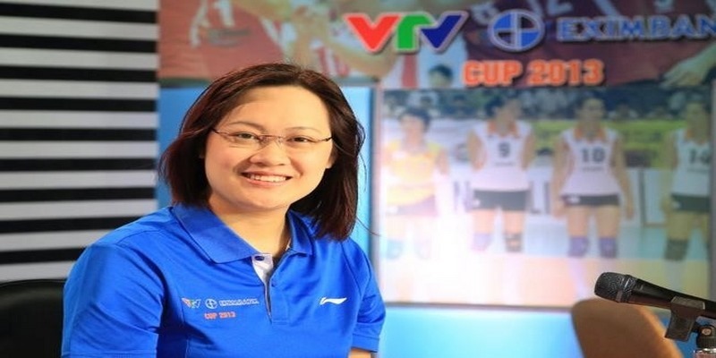 Năm 2006 Tiểu Huyền tham gia bình luận World Cup trên sóng VTV