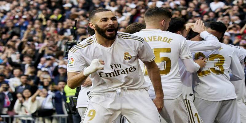 Số áo Benzema tại đây luôn chứa đựng những sự kiện kịch tính