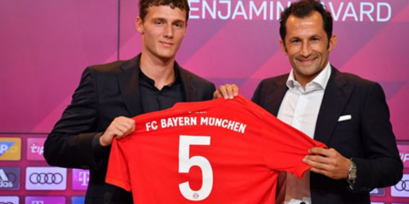 Số áo Pavard đánh dấu từng giai đoạn phát triển trong sự nghiệp của anh