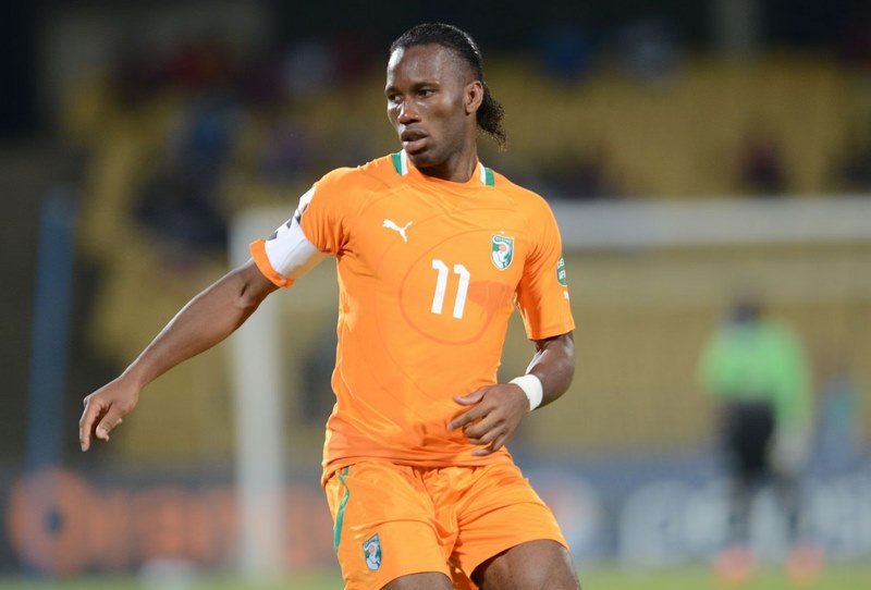 Số áo drogba khi thi đấu cho đội tuyển quốc gia là 11