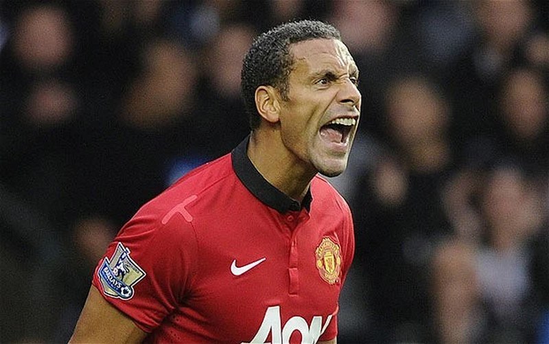 Số áo Ferdinand chơi cho đội bóng West Ham United là 15