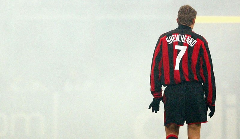 Số áo shevchenko quen thuộc gắn bó với anh là 07