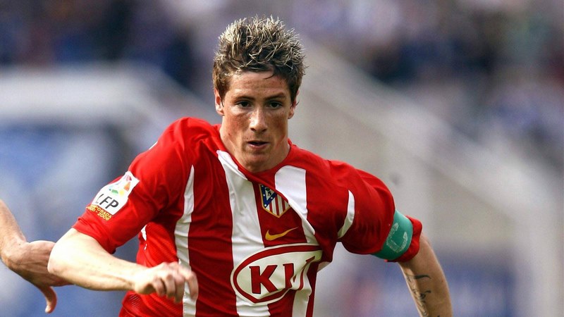 Torres gây ấn tượng với khả năng bứt tốc trên sân cỏ 