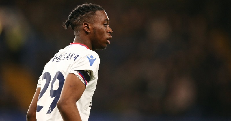 Số áo Wan Bissaka khi thi đấu cho CLB MU là 29 